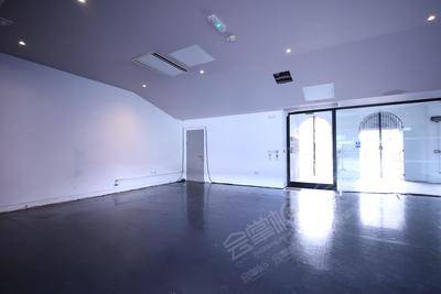 Dance & Yoga Studio in TottenhamEvent Studio great for Rehearsals and Fitness Classes基础图库10